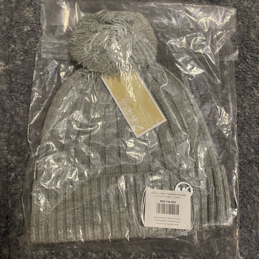 Gray Michael Kors Women’s Beanie with Pom - NWT